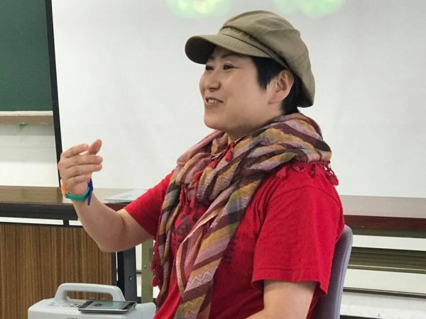 BE FREE!対談：鈴木聡（映画「BE FREE!」監督）×高橋美香（写真家）（写真2）